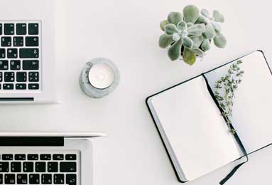 星际对决：304太阳与神秘人的光明与暗影较量